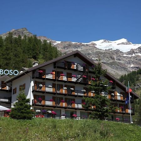 La Trinite Monboso Hotel غريسّوني لا ترينيتي المظهر الخارجي الصورة